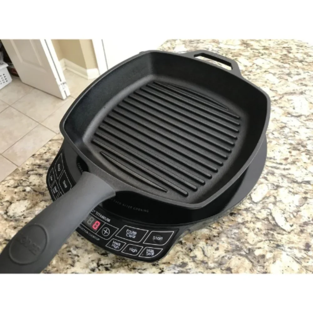 L8SGP3 Cast Iron Square Grill Pan Pre-Seasoned 10.5-inch